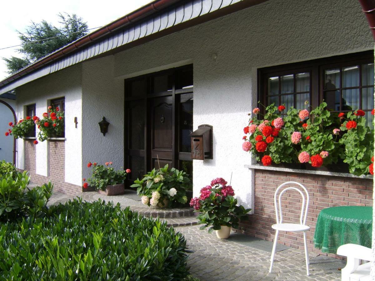 Ferienwohnung "Am Fuchsgraben" Tholey Bagian luar foto