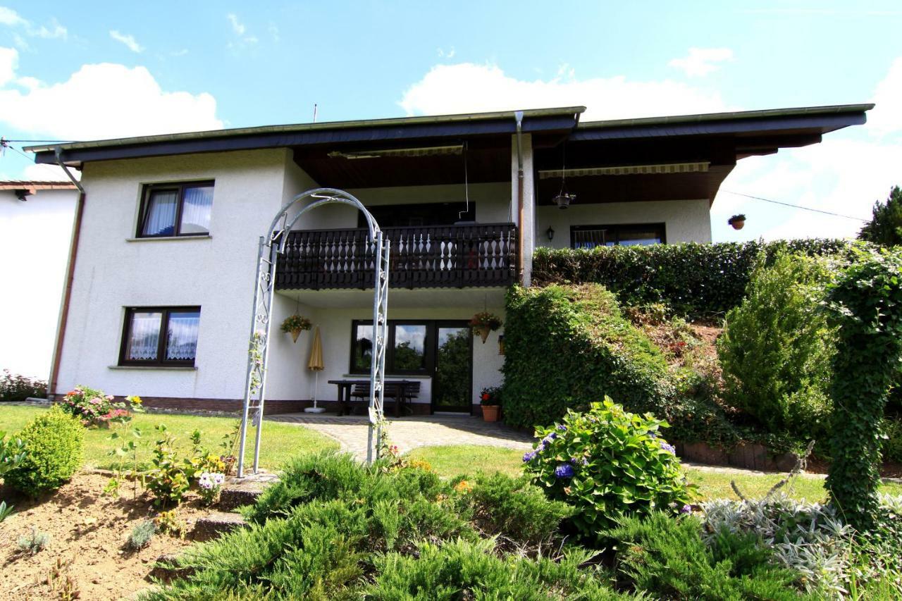 Ferienwohnung "Am Fuchsgraben" Tholey Bagian luar foto
