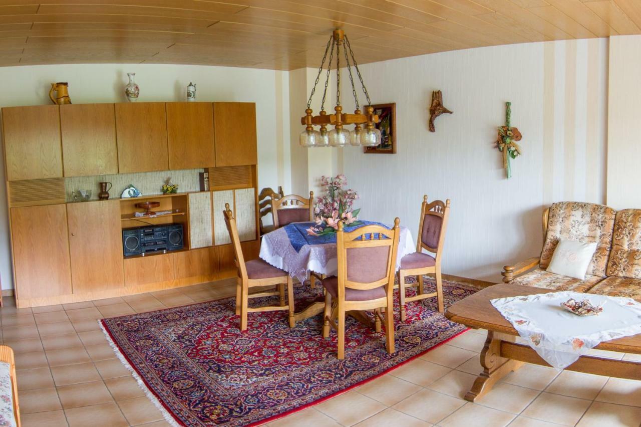 Ferienwohnung "Am Fuchsgraben" Tholey Bagian luar foto