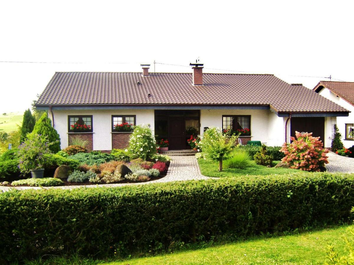 Ferienwohnung "Am Fuchsgraben" Tholey Bagian luar foto